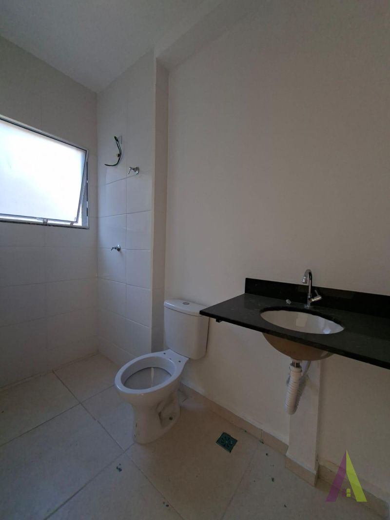 Kitnet no Centro de São Roque! 