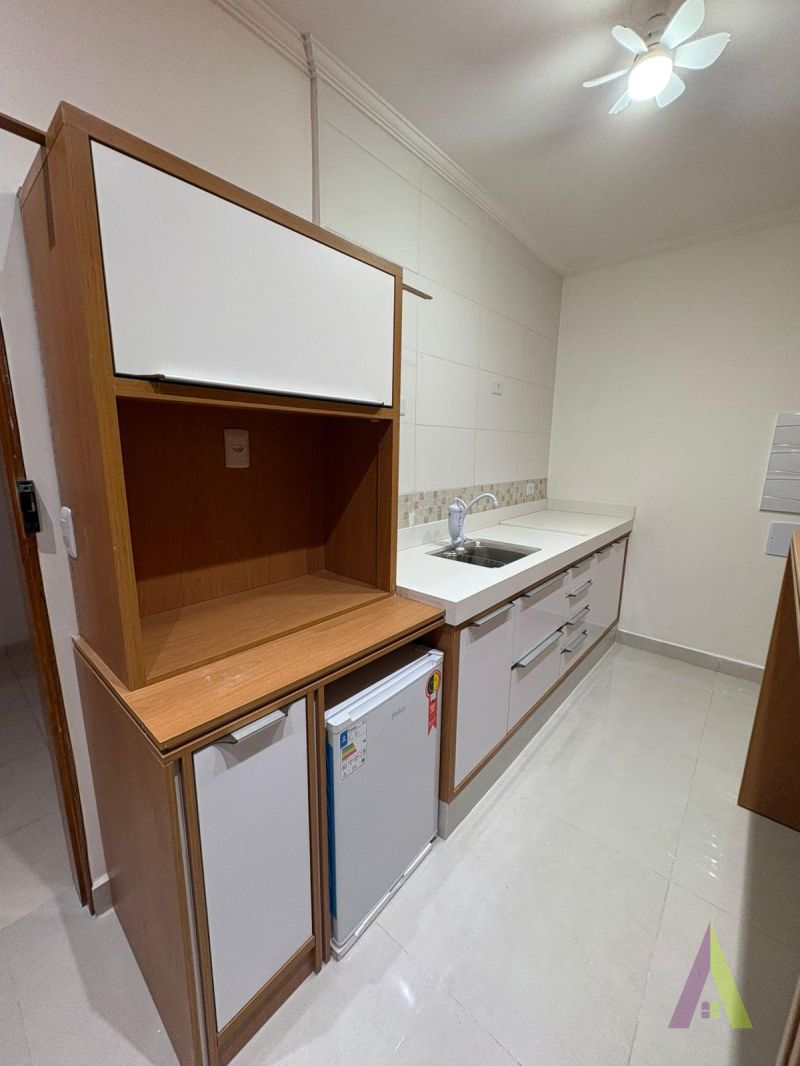 Kitnet Semi Mobiliada no Centro de São Roque! 