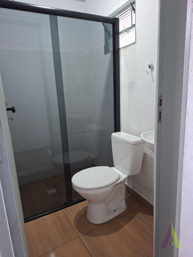 Casa Térrea Próximo ao Centro de São Roque!  