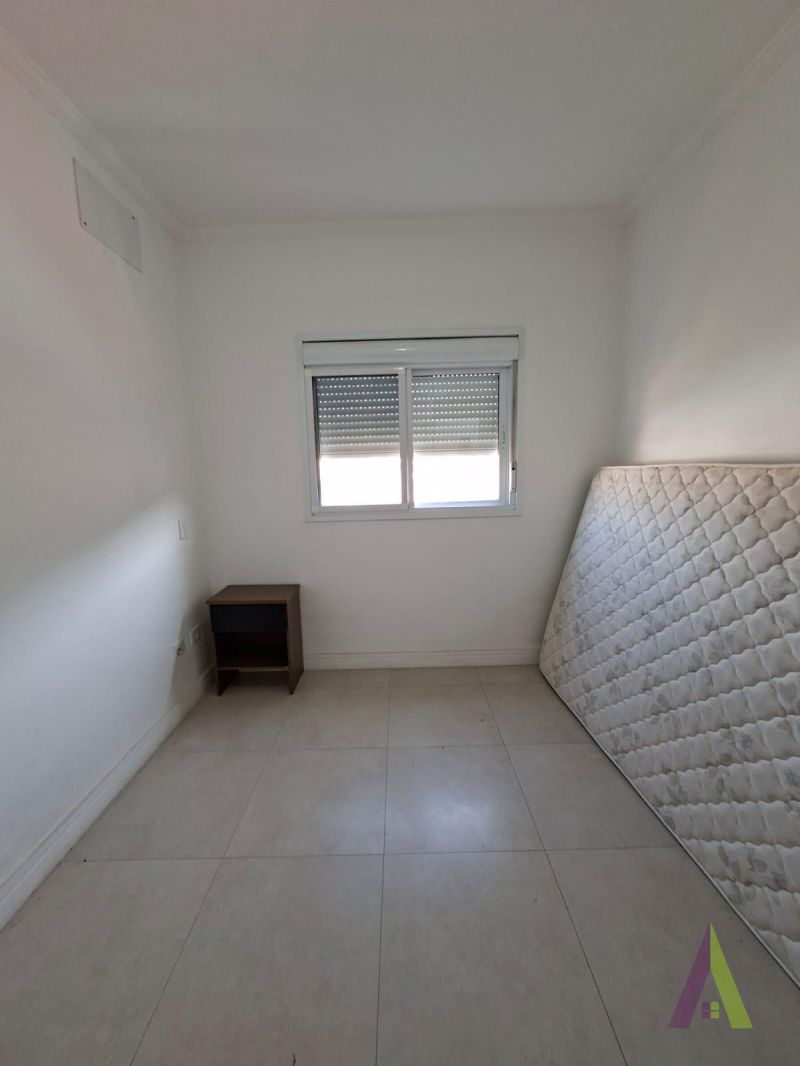 Apartamento no Centro de São Roque!