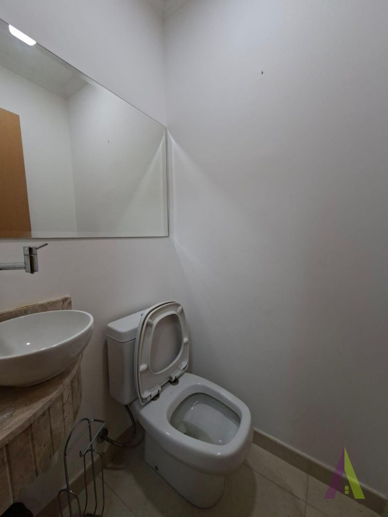 Apartamento no Centro de São Roque!
