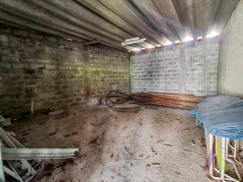 Chácara em condomino com arquitetura única em São Roque!