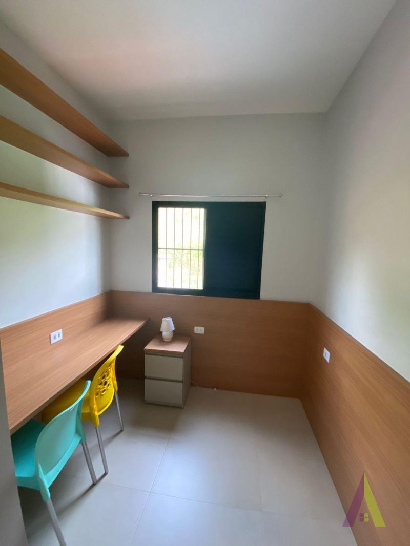 Sobrado em Condomínio em São Roque!