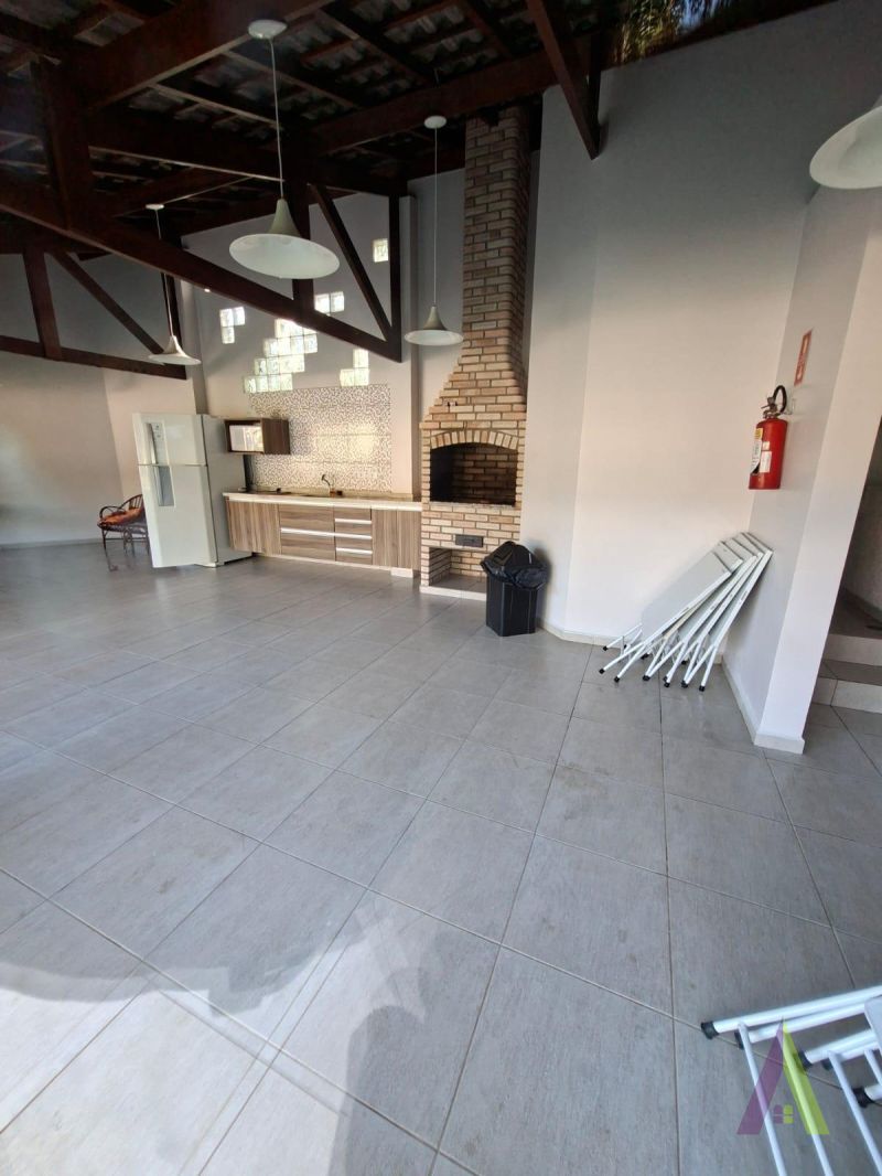  Apartamento no Centro da Cidade de São Roque!