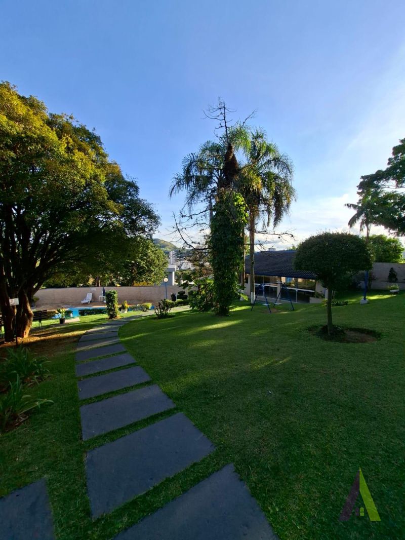  Apartamento no Centro da Cidade de São Roque!