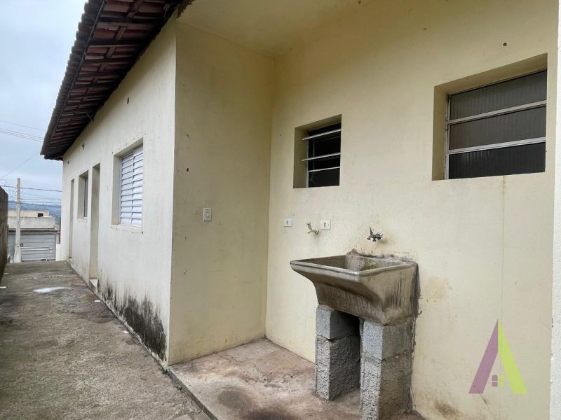 Casa no bairro Loteamento Jardim do Sol (Mailasqui) em SÃO ROQUE