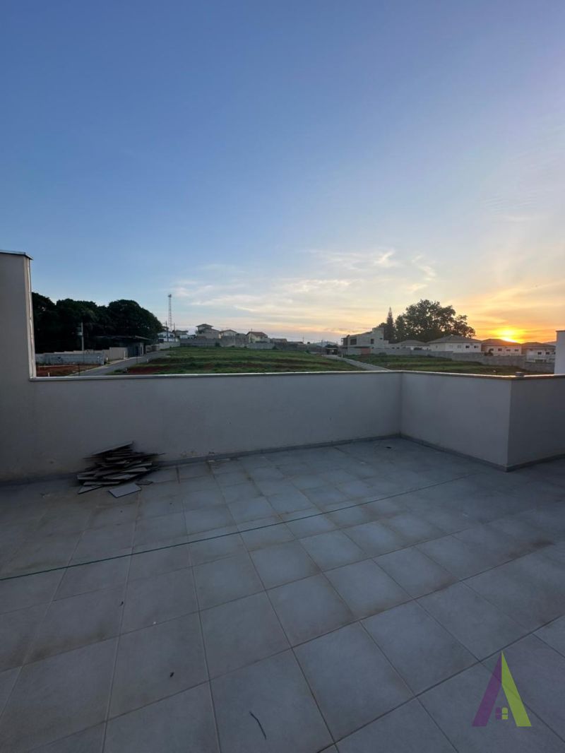 Apartamento Duplex em Condomínio Clube em São Roque!