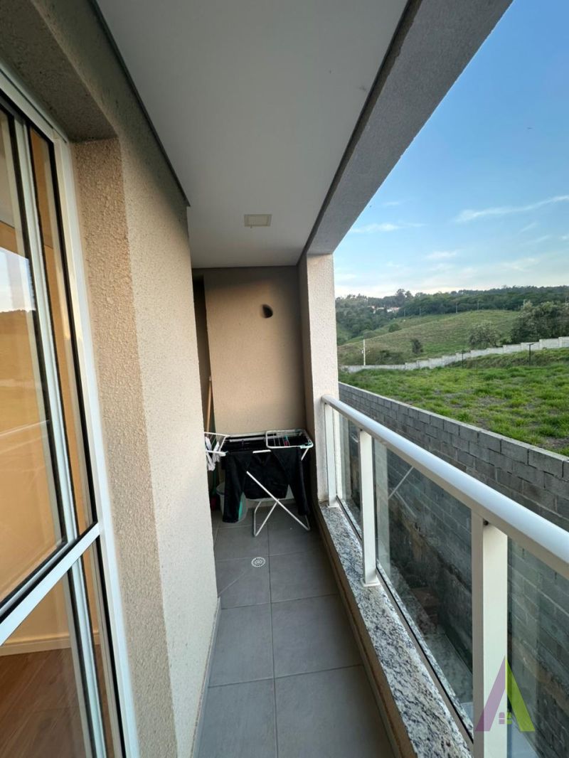 Apartamento Duplex em Condomínio Clube em São Roque!