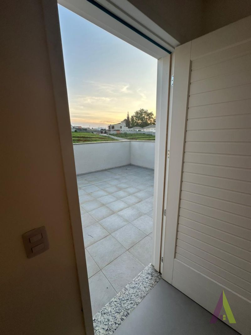 Apartamento Duplex em Condomínio Clube em São Roque!