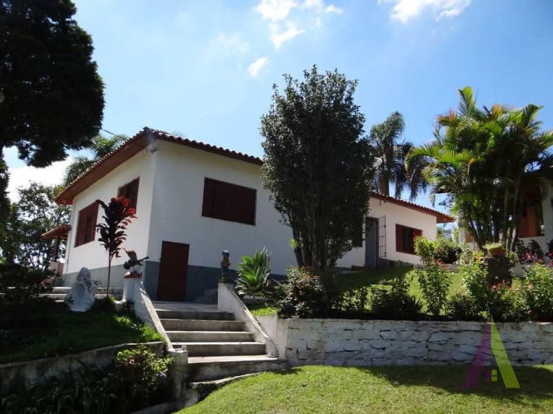 Sítio Completo com 174.240m² em São Roque!