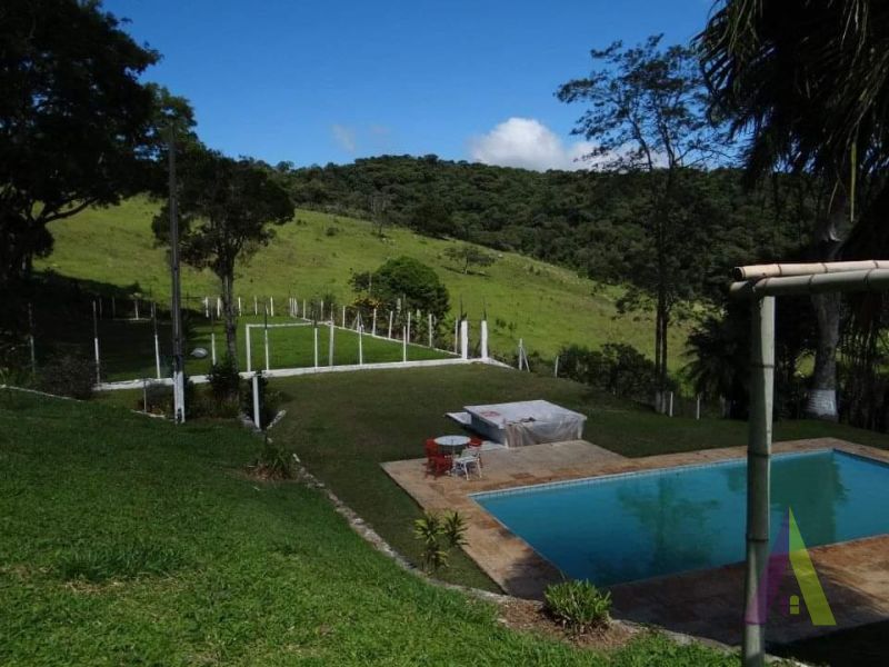Sítio Completo com 174.240m² em São Roque!