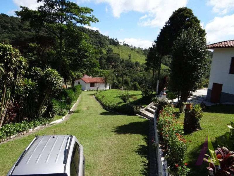 Sítio Completo com 174.240m² em São Roque!