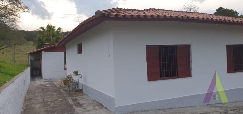 Sítio Completo com 174.240m² em São Roque!