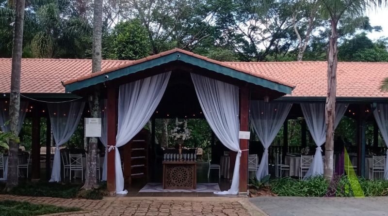 Chácara de eventos em funcionamento a venda em São Roque!