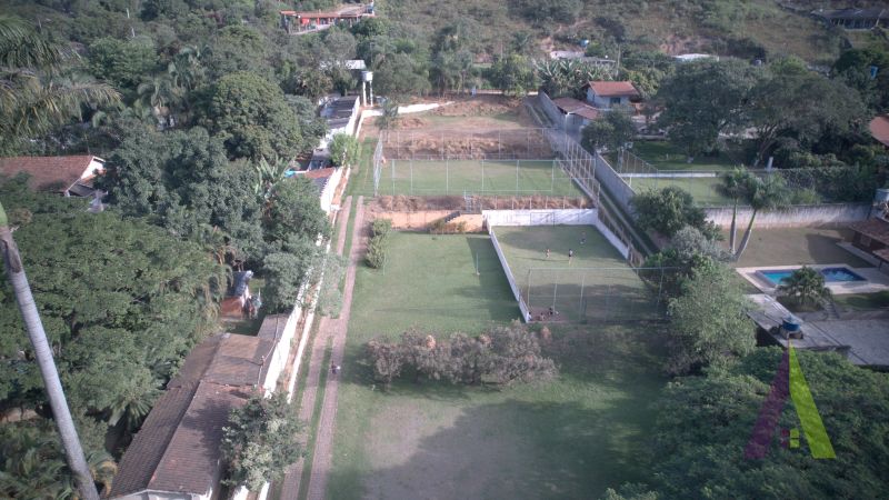 Chácara de eventos em funcionamento a venda em São Roque!