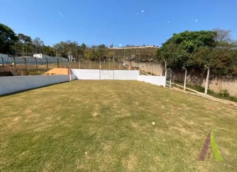 Chácara de eventos em funcionamento a venda em São Roque!