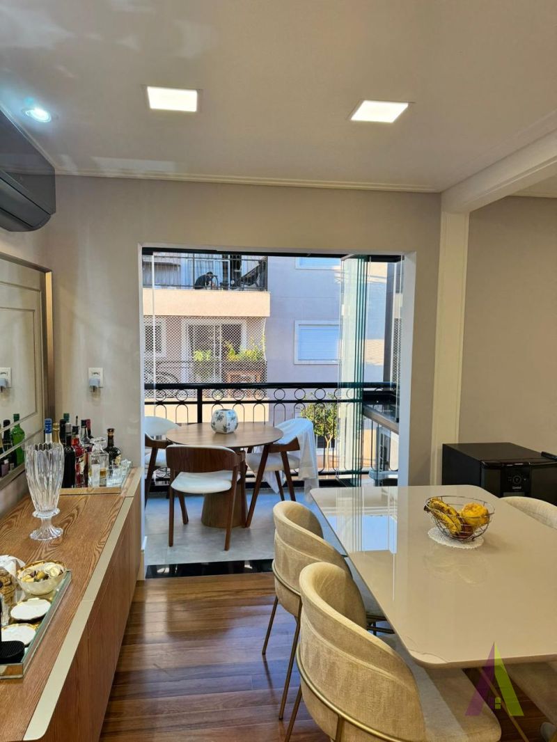 Apartamento em Condomínio Clube em São Roque!