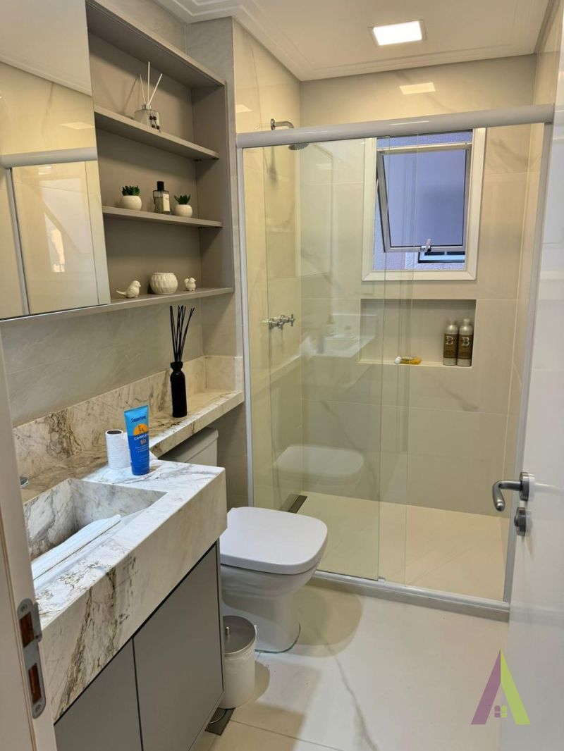 Apartamento em Condomínio Clube em São Roque!