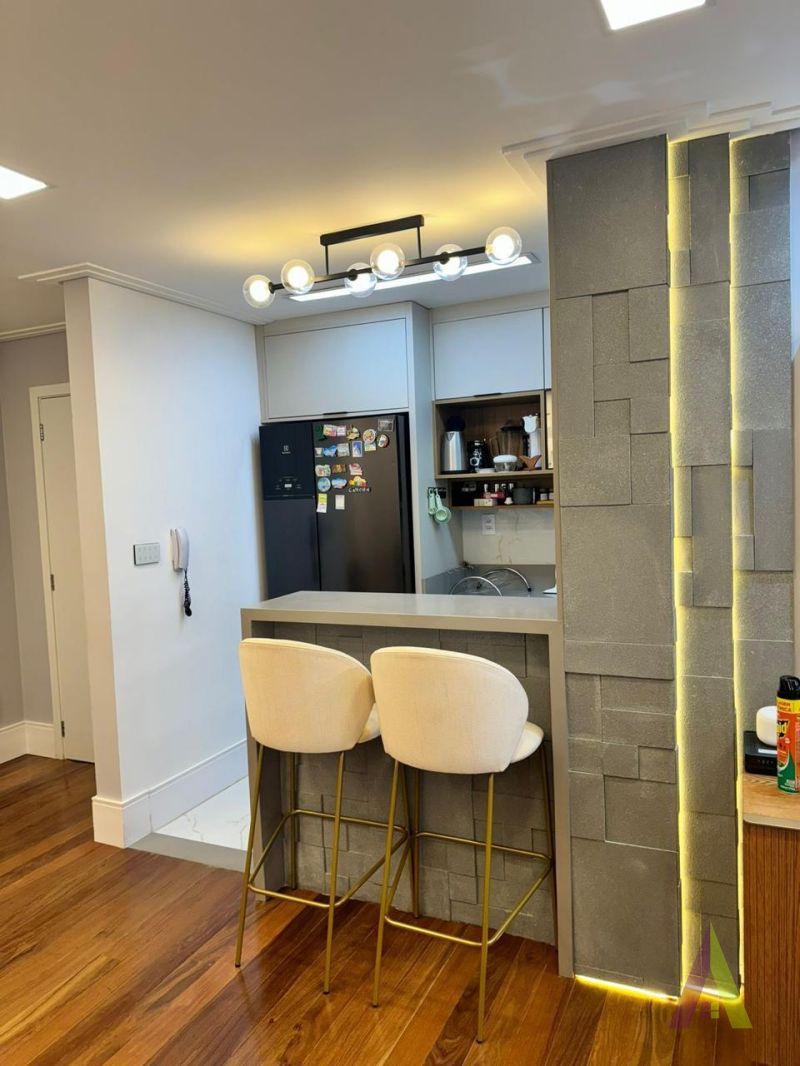 Apartamento em Condomínio Clube em São Roque!