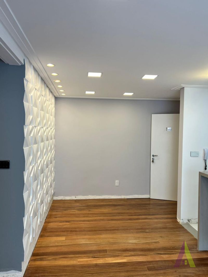 Apartamento em Condomínio Clube em São Roque!