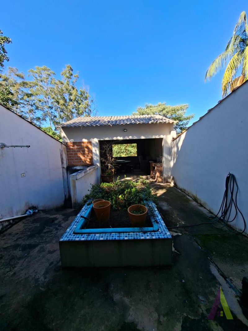 Casa em Bairro Tradicional de São Roque!