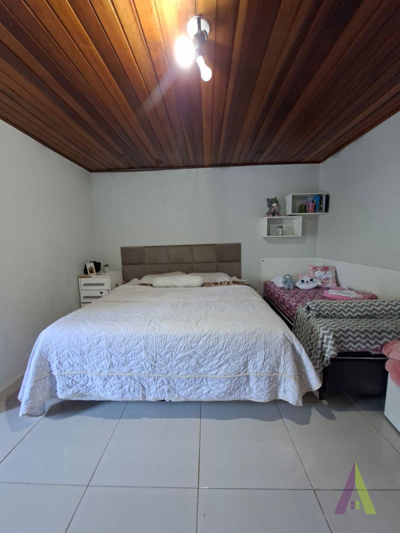 Casa em Bairro Tradicional de São Roque!