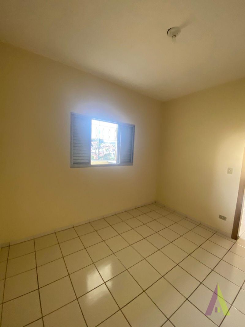 Casa Próxima ao Centro de São Roque!