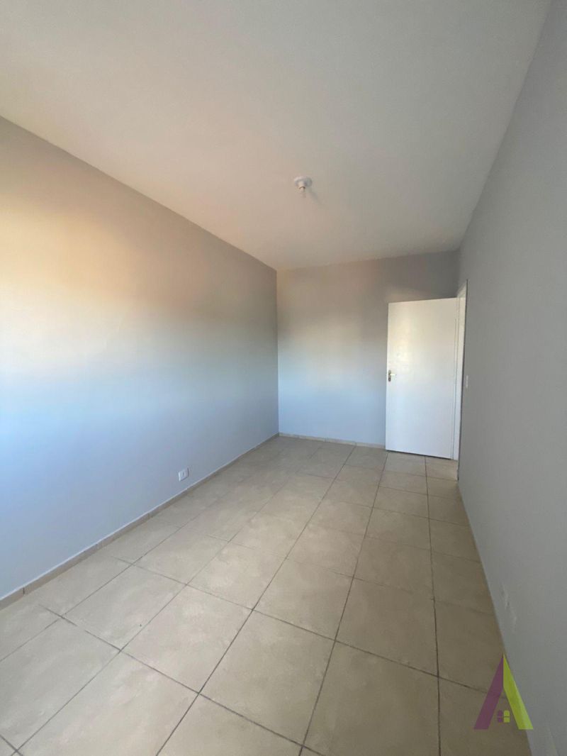  Apartamento no Centro de São Roque! 