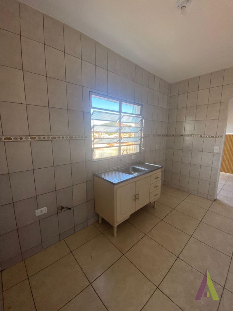  Apartamento no Centro de São Roque! 