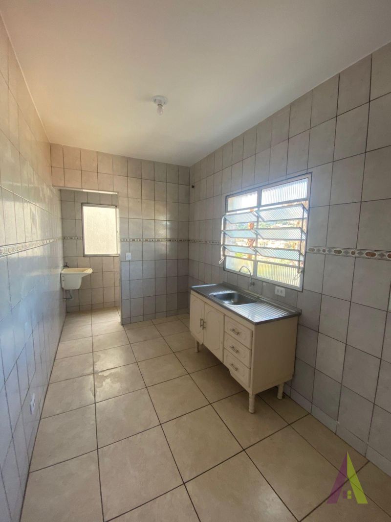  Apartamento no Centro de São Roque! 