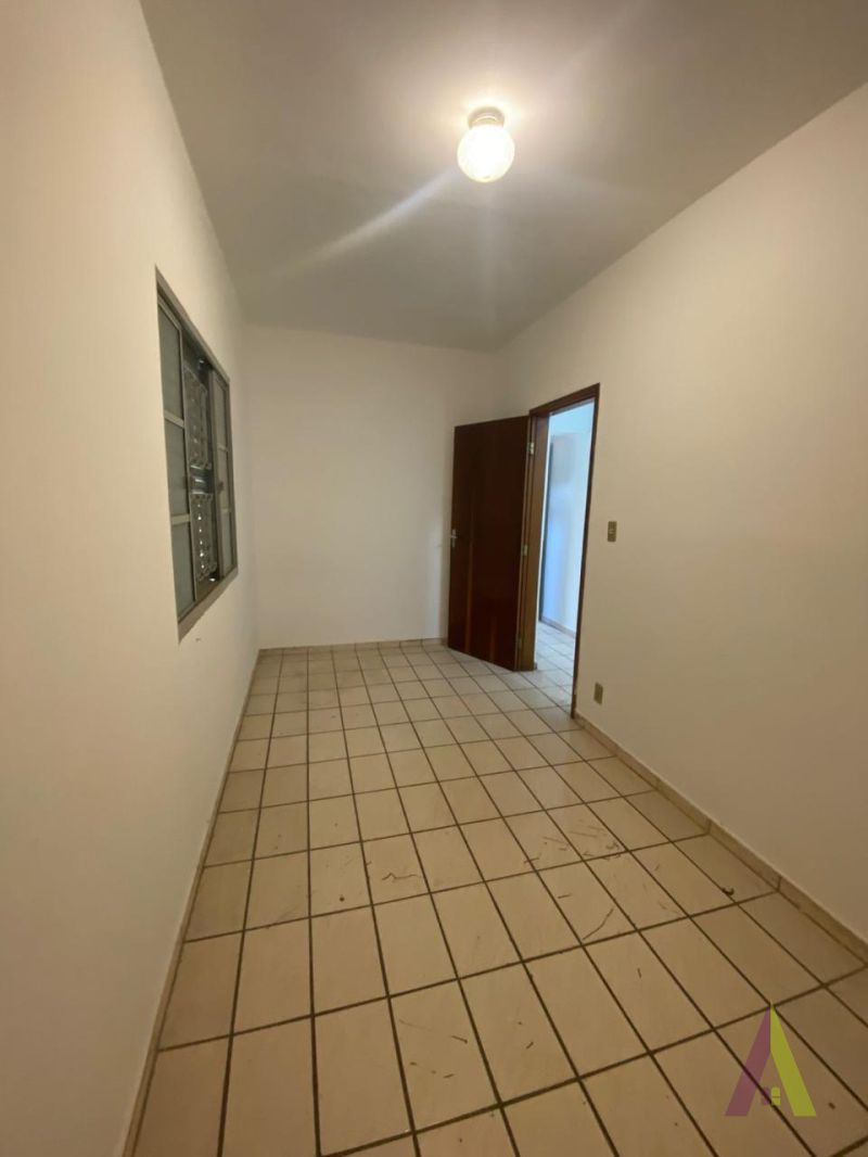 Sobrado em Bairro Tradicional de São Roque!