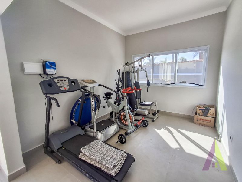 Casa em condomínio com vista para o Saboó em São Roque!