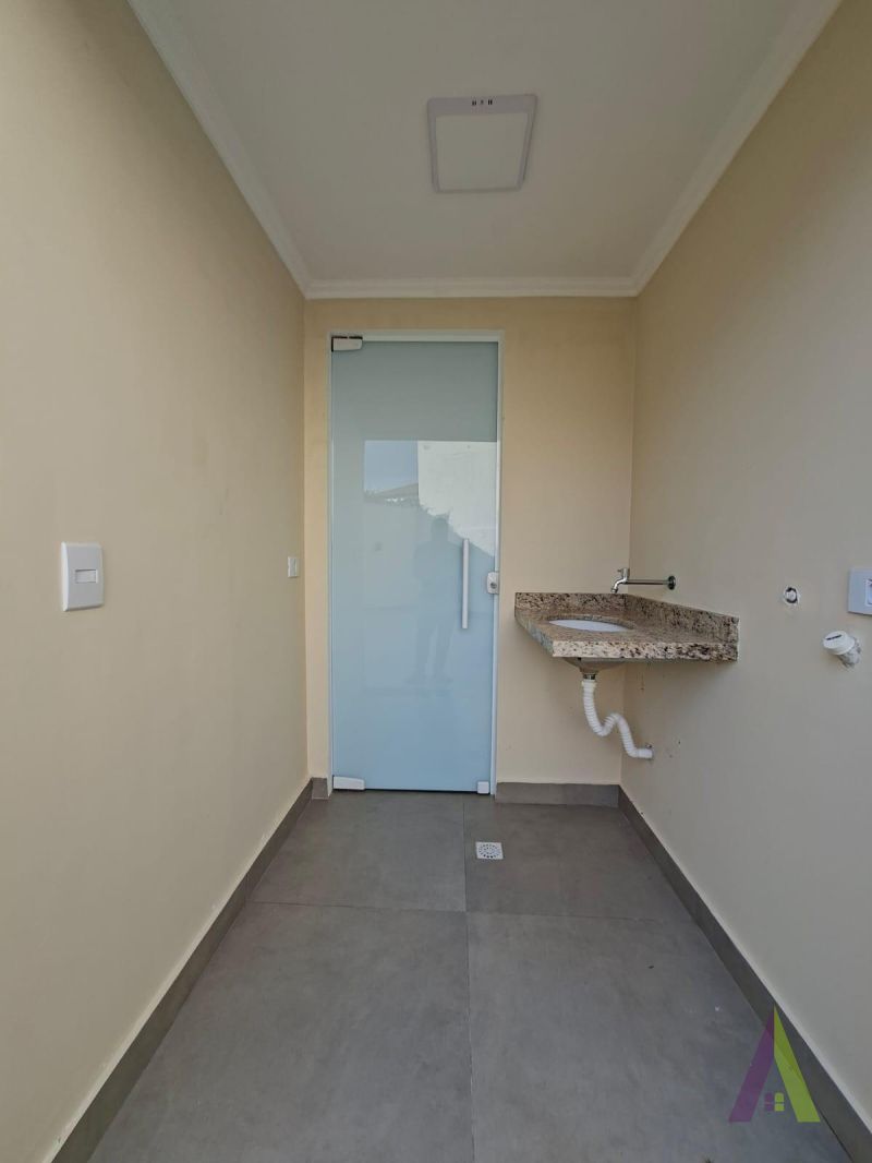 Apartamento Duplex no Centro de São Roque! 