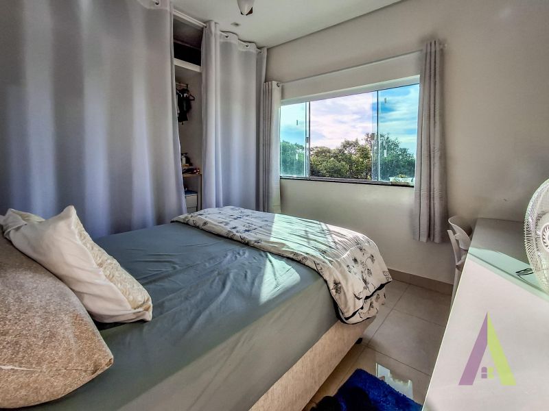 Chácara com piscina, área gourmet, vista privilegiada e próxima ao centro de São Roque!