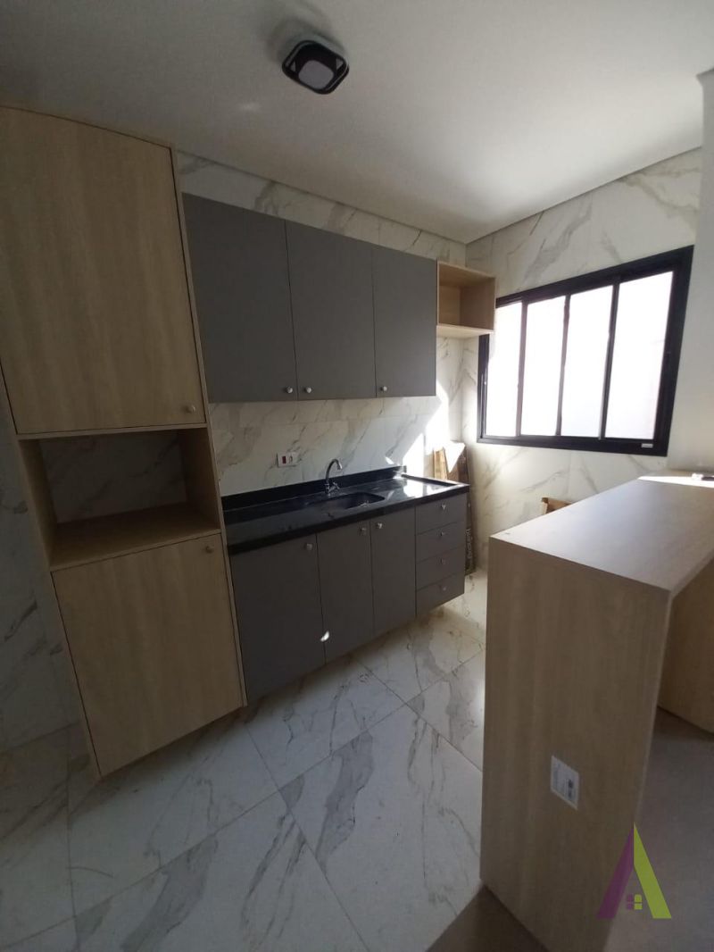 Casa em Condomínio em São Roque!