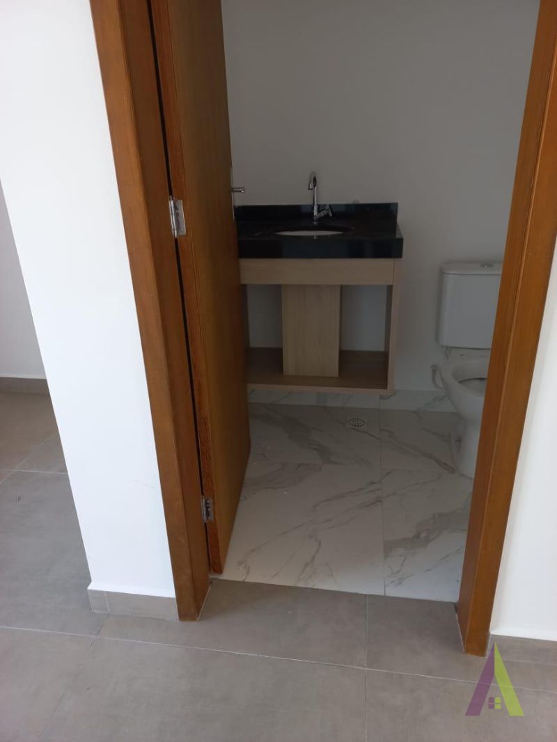 Casa em Condomínio em São Roque!