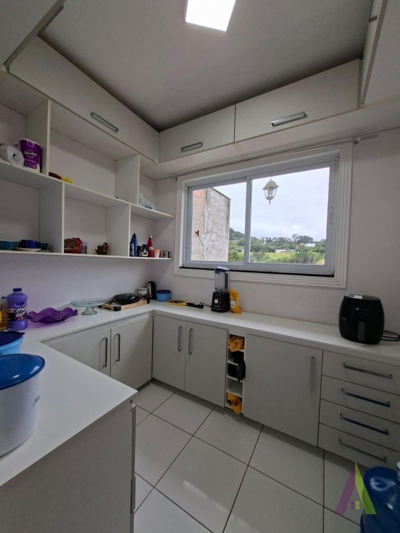 Casa de Alto Padrão em Condomínio Fechado de  São Roque!