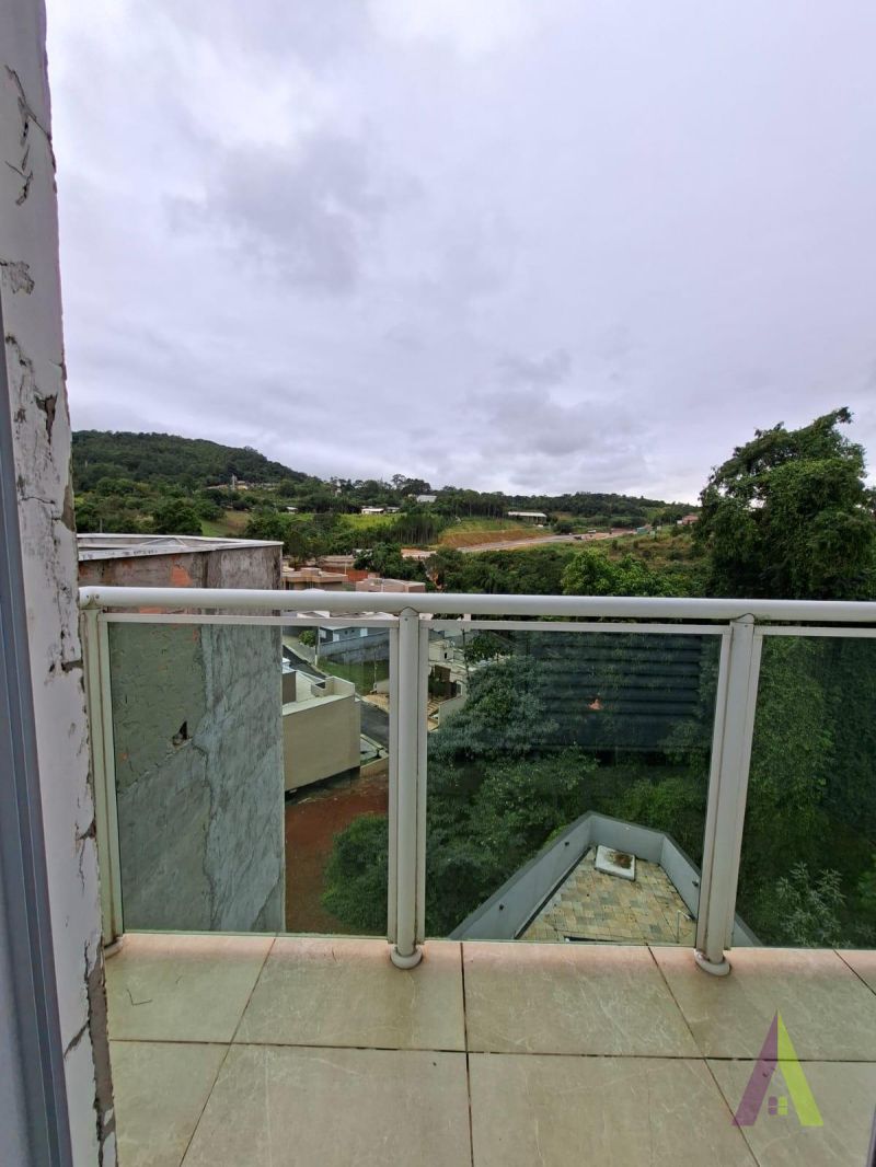 Casa de Alto Padrão em Condomínio Fechado de  São Roque!