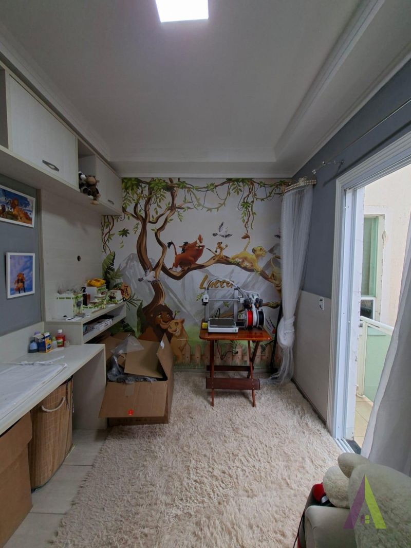 Casa de Alto Padrão em Condomínio Fechado de  São Roque!