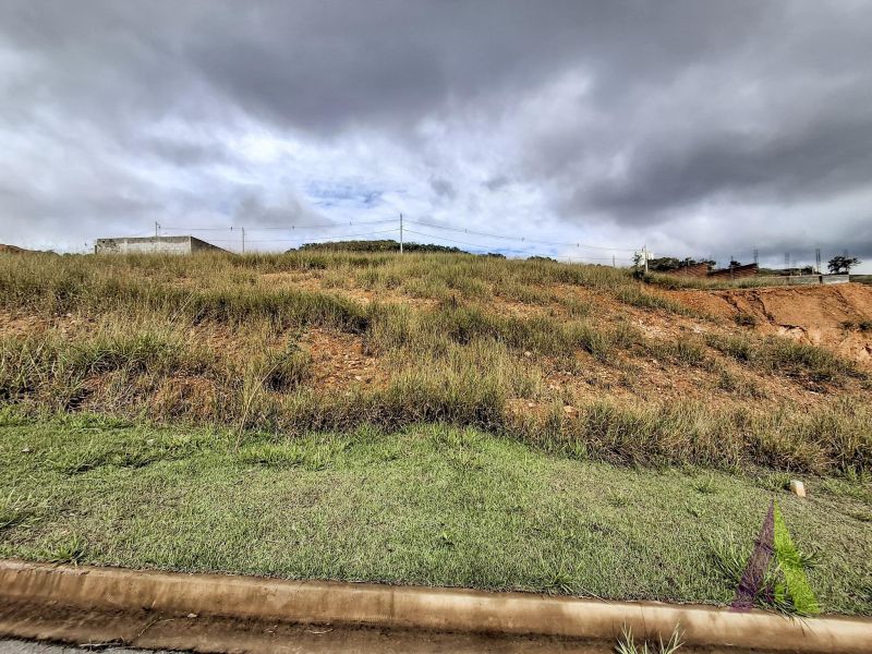 Terreno de 175 m² no Vem Viver em Aluminio!