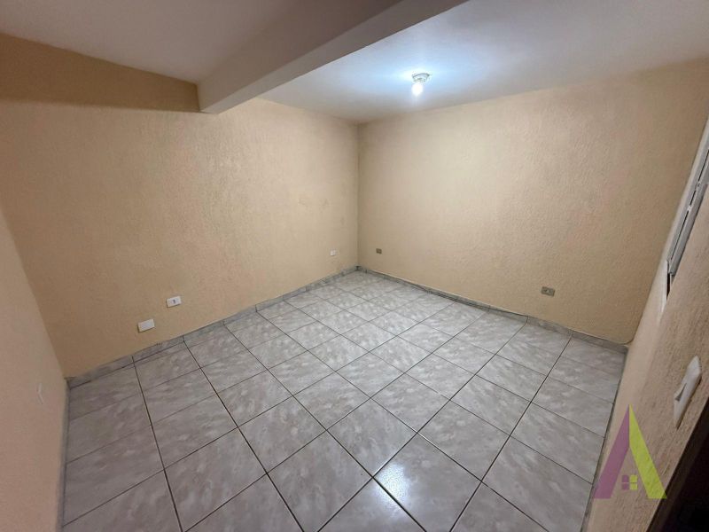 Casa em Bairro Próximo a Raposo em Mairinque!