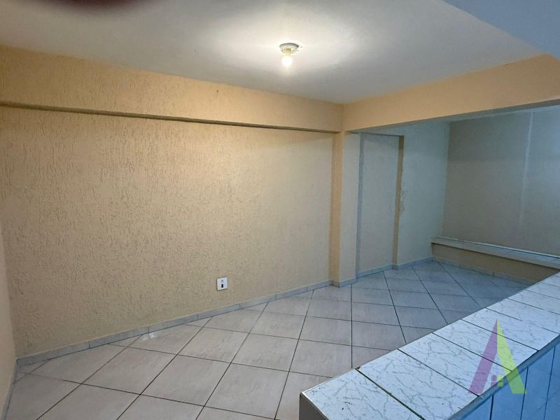 Casa em Bairro Próximo a Raposo em Mairinque!