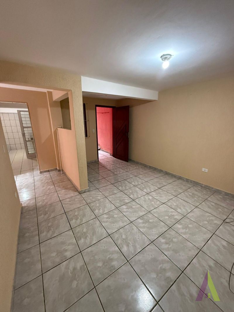 Casa em Bairro Próximo a Raposo em Mairinque!