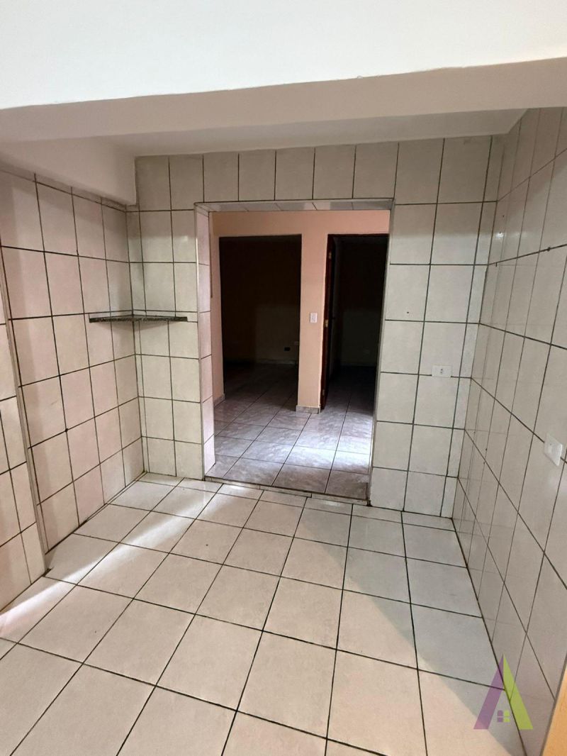 Casa em Bairro Próximo a Raposo em Mairinque!