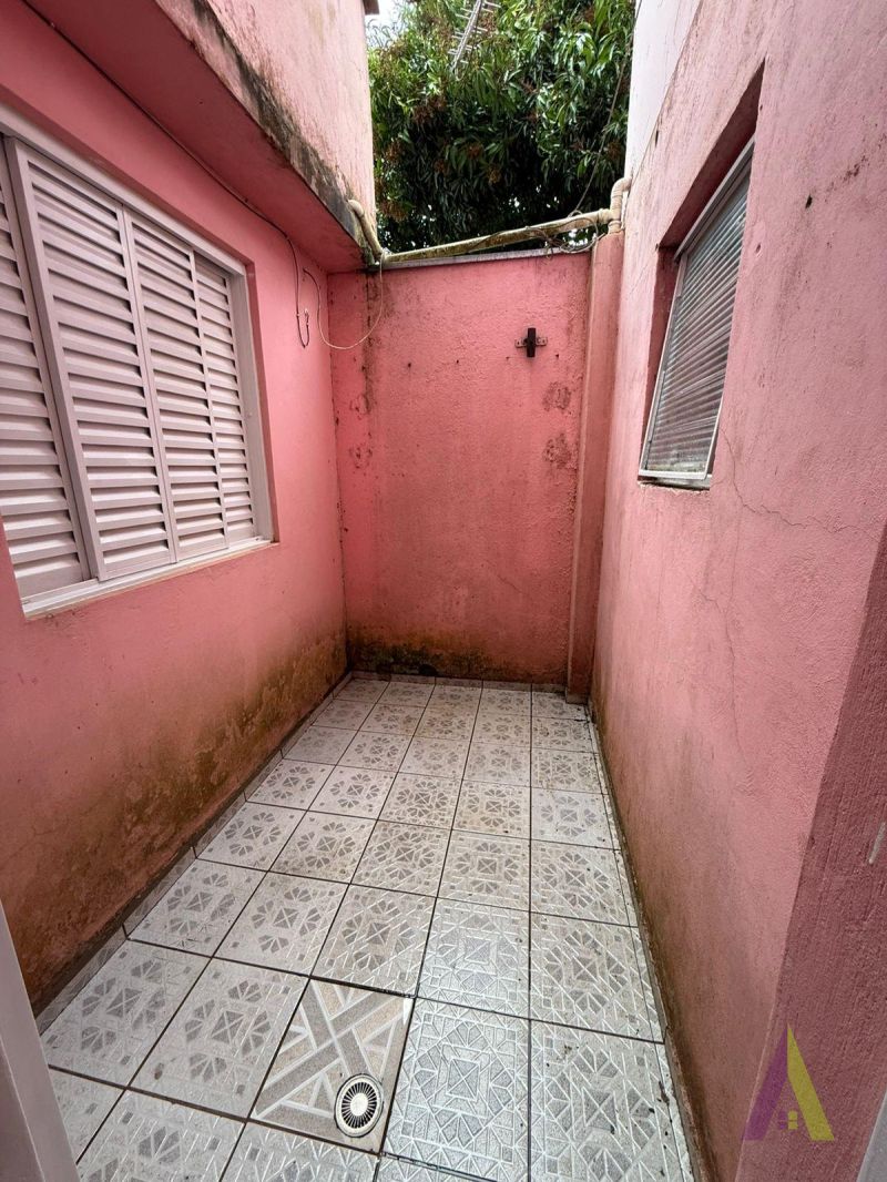Casa em Bairro Próximo a Raposo em Mairinque!