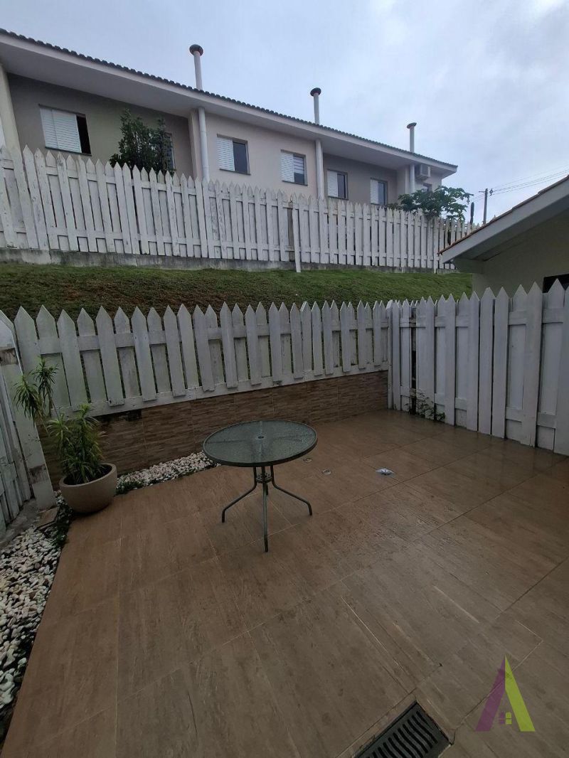 Sobrado em Condominio Clube em São Roque!