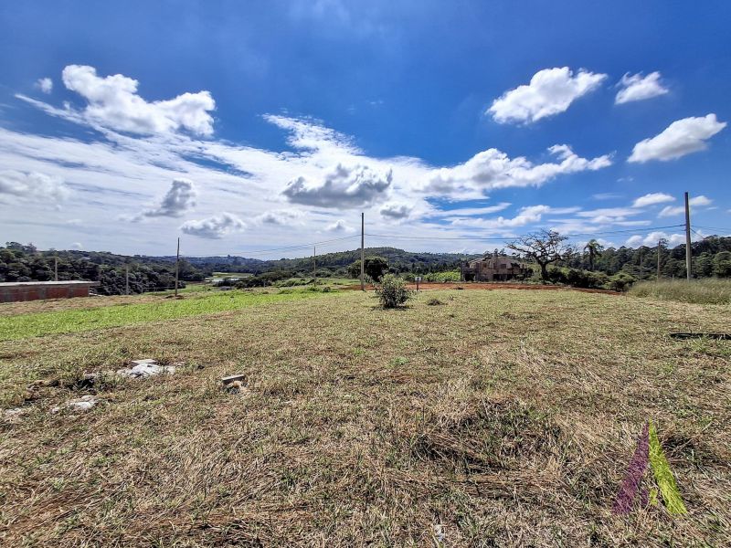 Terreno plano em condominio em Mairinque!