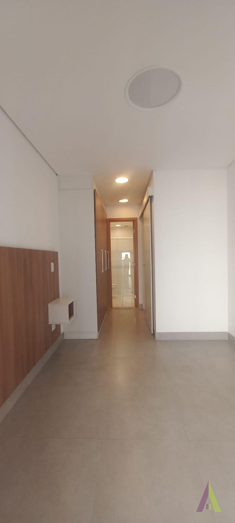 Loft em Condomínio no Centro de São Roque!