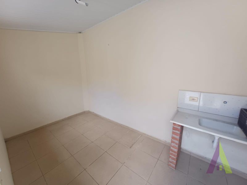 Casa Térrea Comercial em São Roque!