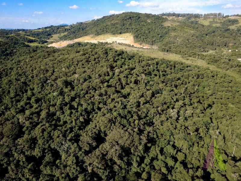 Terreno para construir sua indústria / galpão comercial no acesso a São Roque!